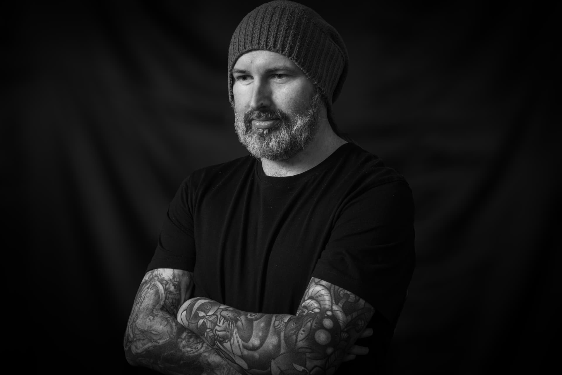 Azrin press shot
